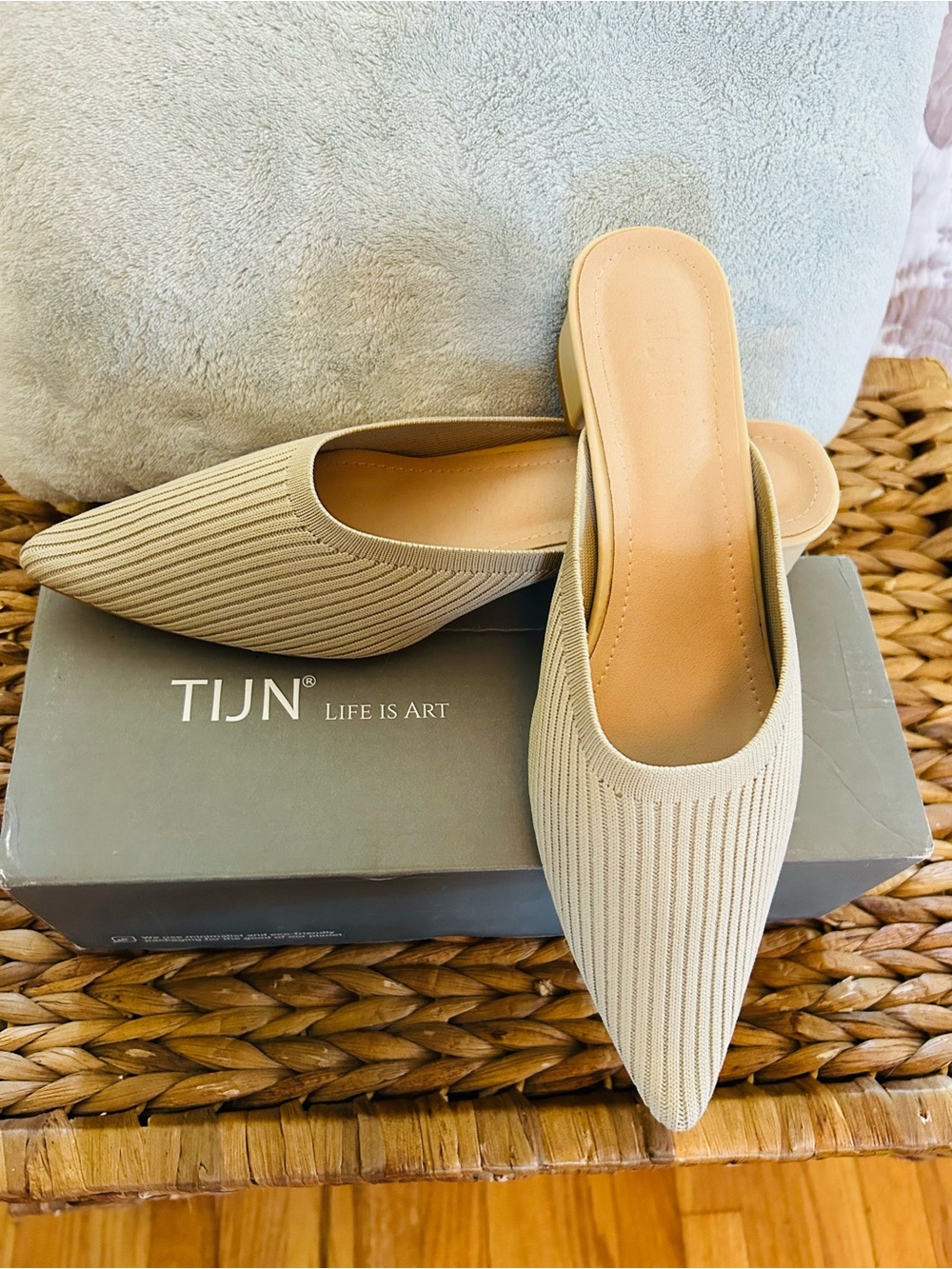 Women's Pointed Knit Slip-On Mules in Beige